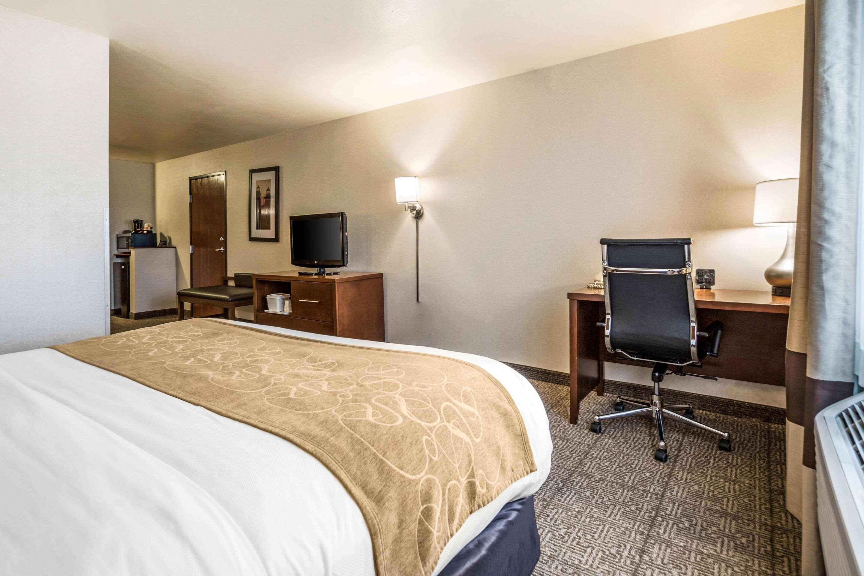 Comfort Suites At Par 4 Resort Waupaca Екстер'єр фото