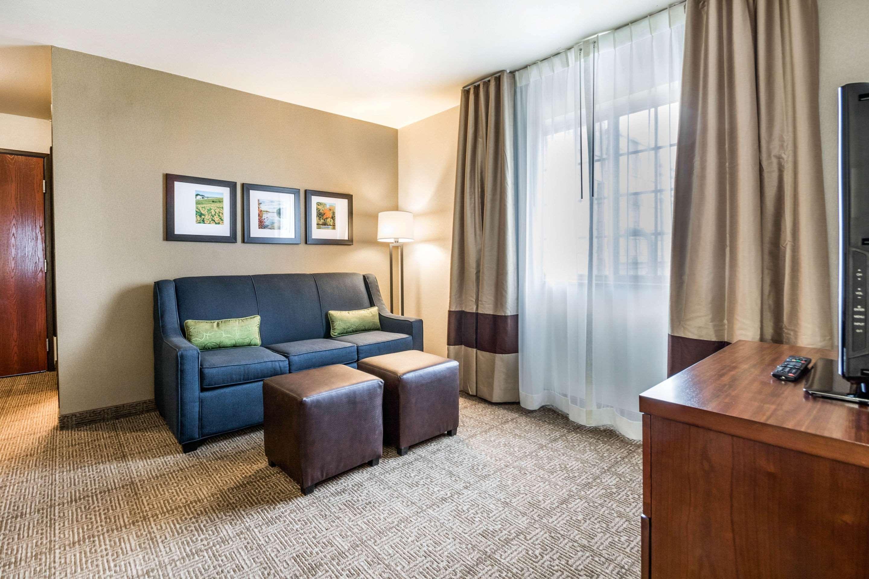 Comfort Suites At Par 4 Resort Waupaca Екстер'єр фото