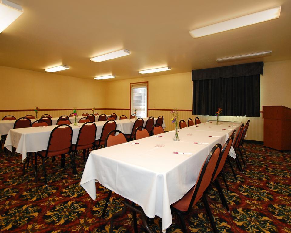 Comfort Suites At Par 4 Resort Waupaca Екстер'єр фото